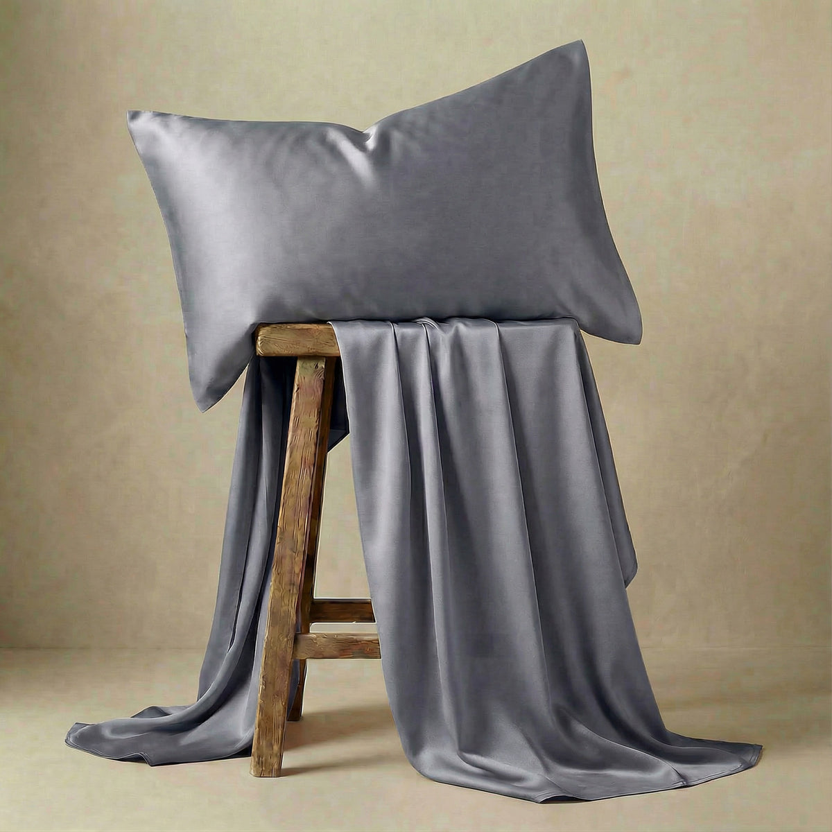 Signature Silk Pillowcase - MUHLI